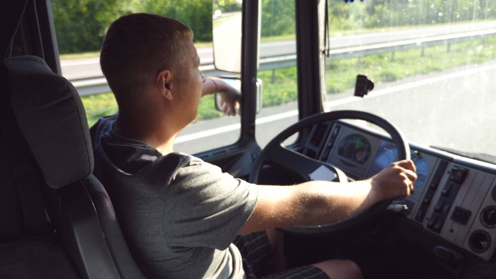 How to Keep Healthy on the Road: Wellness Tips for Truckers